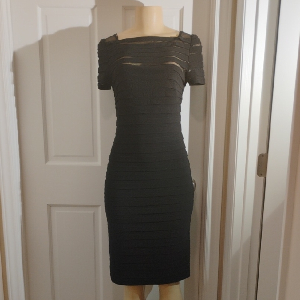 Adrianna Papell Black Textured Midi Dress Size 4